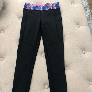 Ivivva girl legging Size 10.